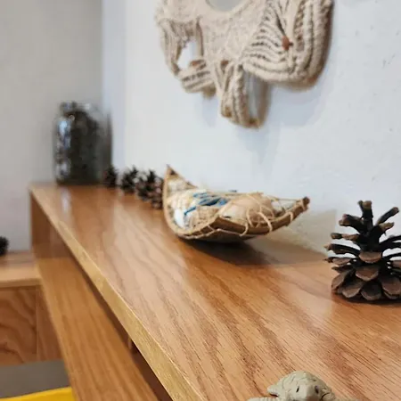 Golden Pine Retreat - Beachfront Golem (Tirana)